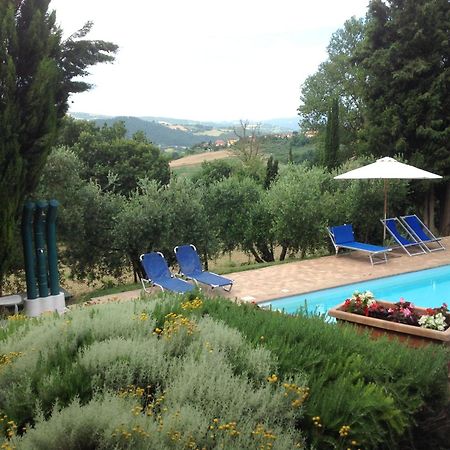 Il Broglino Villa Todi Eksteriør billede